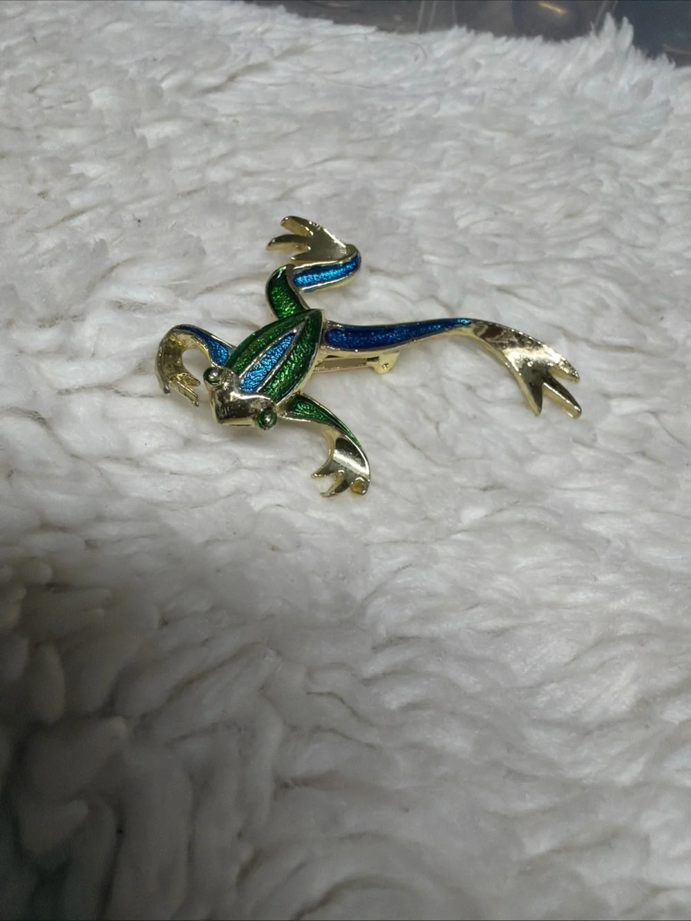 Gerry’s Gold-Tone Blue & Green Frog Pin -